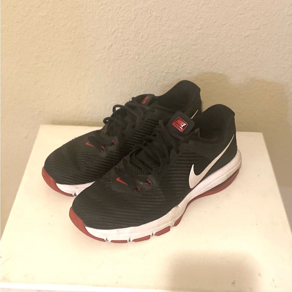 Nike Air Max Black and Red Running Sneakers